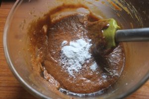 Mary Berry S Ginger Treacle Spiced Tray Bake Recipe Yummy Tummy