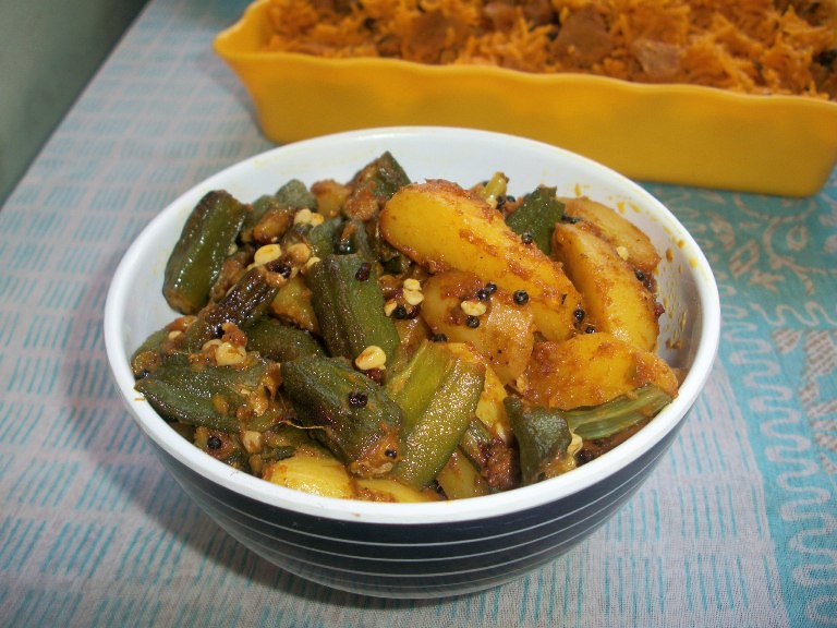 Aloo Bhindi Recipe | Aloo Bhindi Dry Recipe