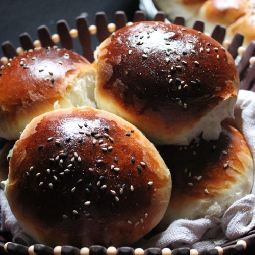 Brioche Buns Recipe | Braided brioche recipe.