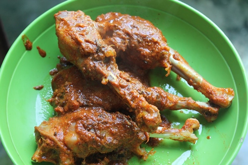 Nattu Kozhi Roast Recipe / Chicken Varuval Recipe / Country Chicken ...