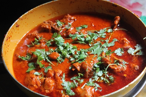 Spicy Indian Red Chicken Curry Recipe - Yummy Tummy