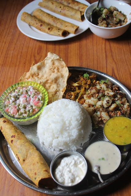 lunch-menu-13-gujarati-thali-meals-gujarati-thali-lunch-menu