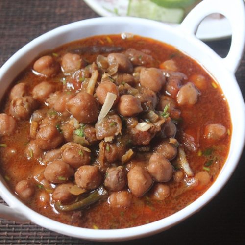 Amritsari Chole Recipe - How to Make Amritsari Chole Masala