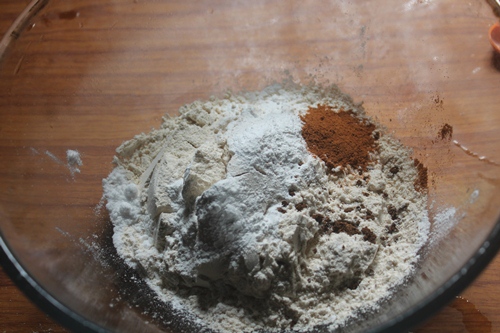 add spices for making palm jaggery cake