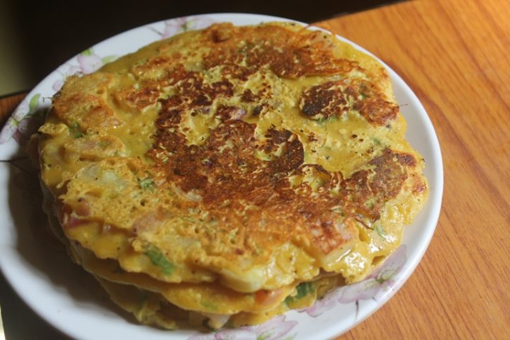 Vegetarian Omelette Recipe - Omelette without Eggs