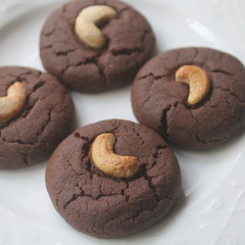 Eggless Chocolate Biscuits Recipe - Chocolate Cookies Recipe