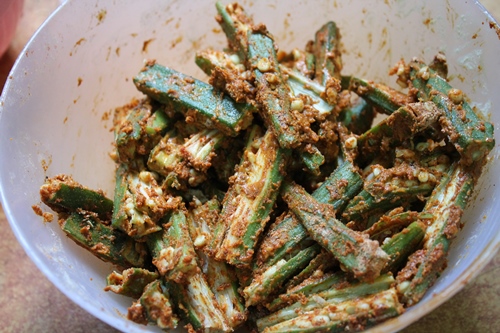 Kurkuri Bhindi Recipe   Crispy Bhindi Recipe - 64